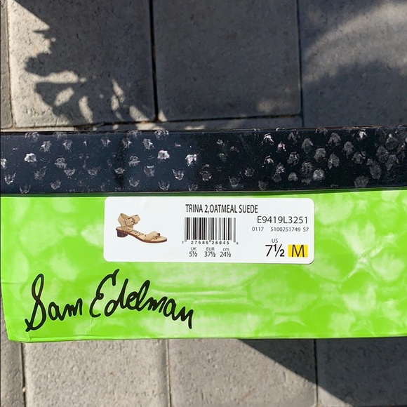 IT’S A STEAL🔥Sam Edelman block heel sandals! - Picture 3 of 8